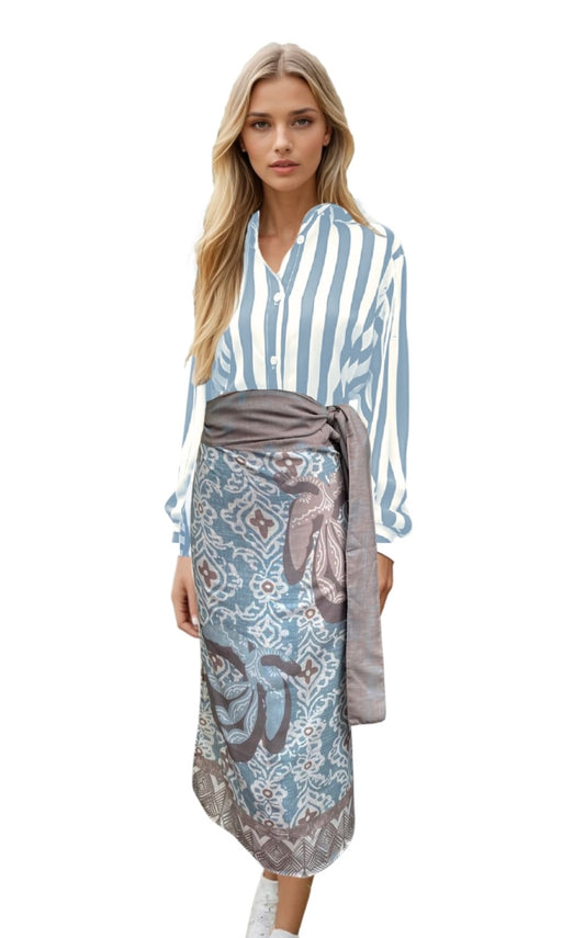 Falda pavos azul claro